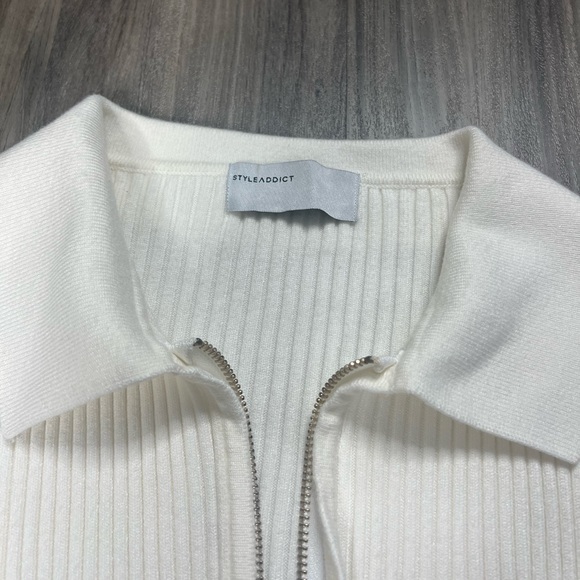 Style Addict Double Zip White Knit Sweater - Picture 5 of 13